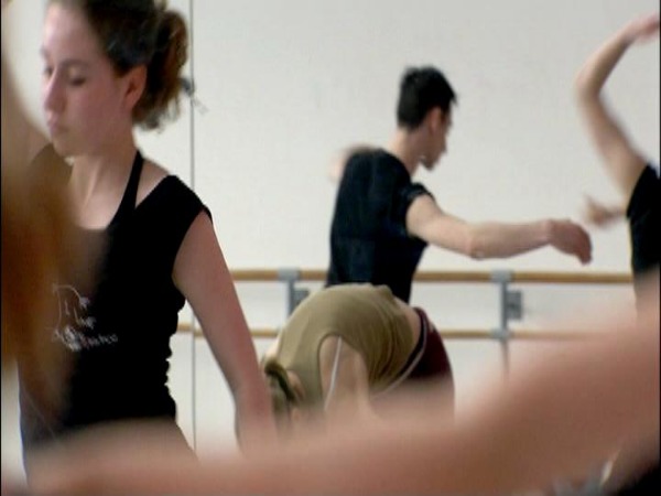 愛麗兒織夢曲Arielle(標題圖檔)